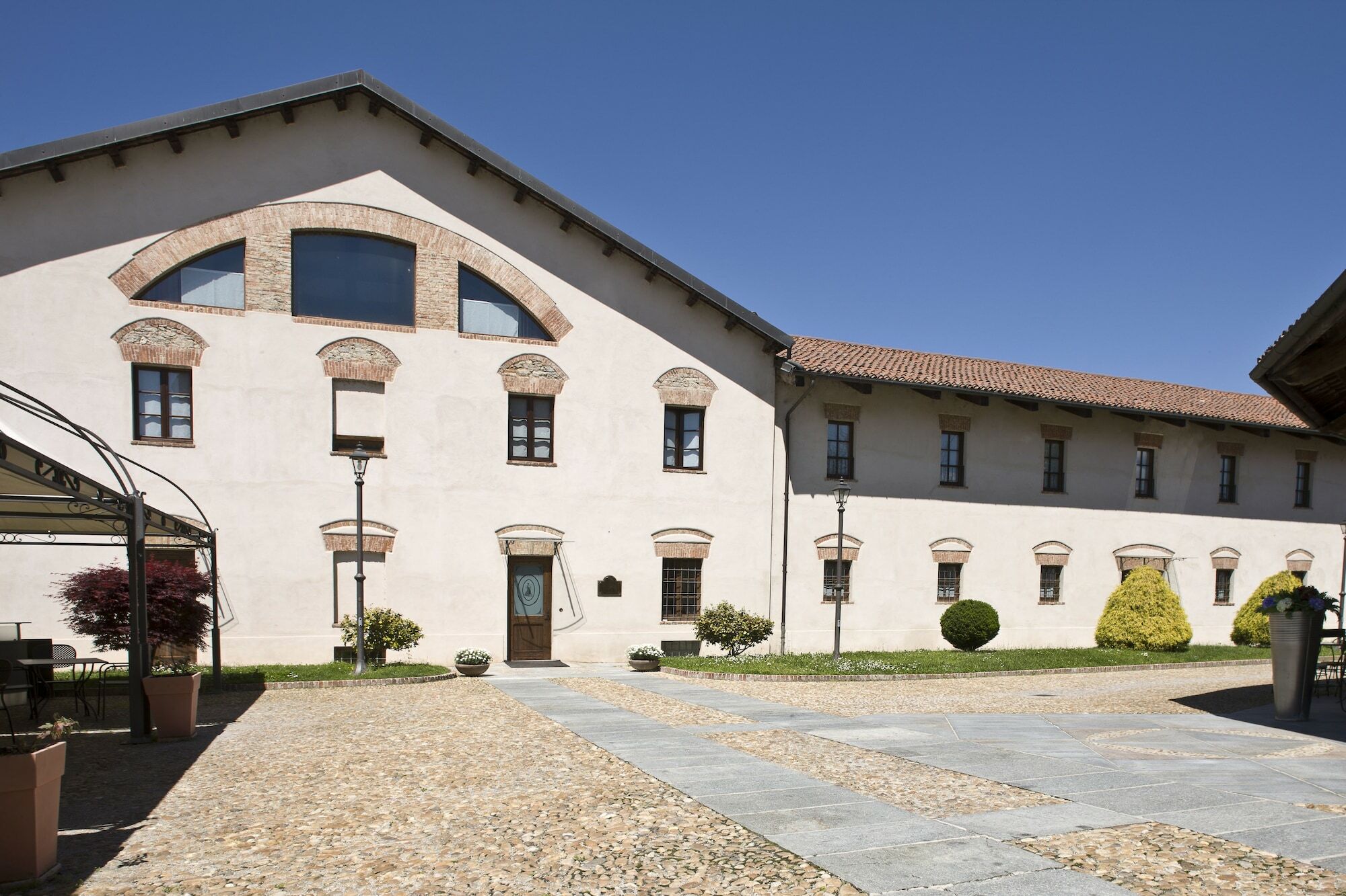 Albergo La Corte Albertina Bra Eksteriør billede